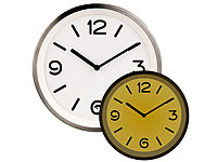 St. Leonhard Edelstahl-Quarz-Wanduhr mit Zifferblatt-Beleuchtung und Lichtsensor; Nachleuchtende Funk-Wanduhren Nachleuchtende Funk-Wanduhren Nachleuchtende Funk-Wanduhren